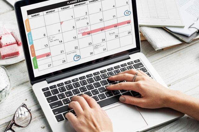 Make a Social Media Calendar